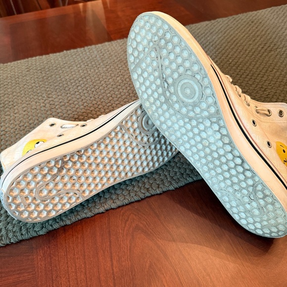 Vetements Emoji High-Top Sneakers - Picture 4 of 7